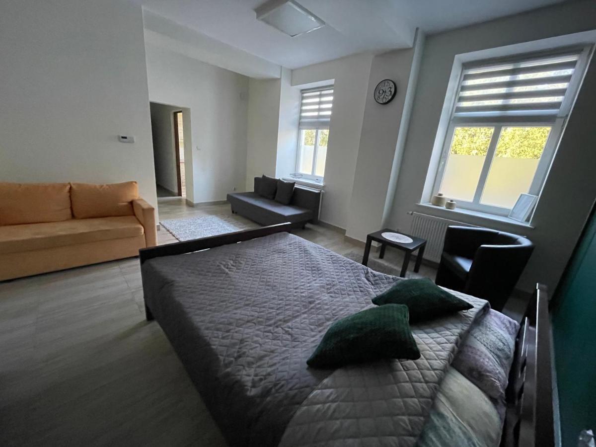 Apartamenty Trzciana Жешув Экстерьер фото
